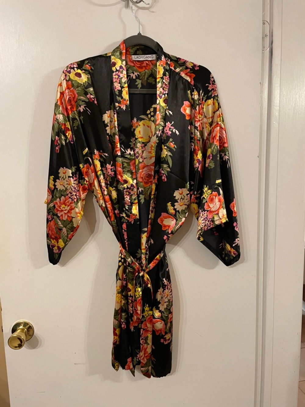 Ladygang Black Floral Satin Robe